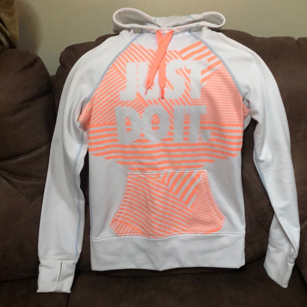 Nike therms fit hoodie